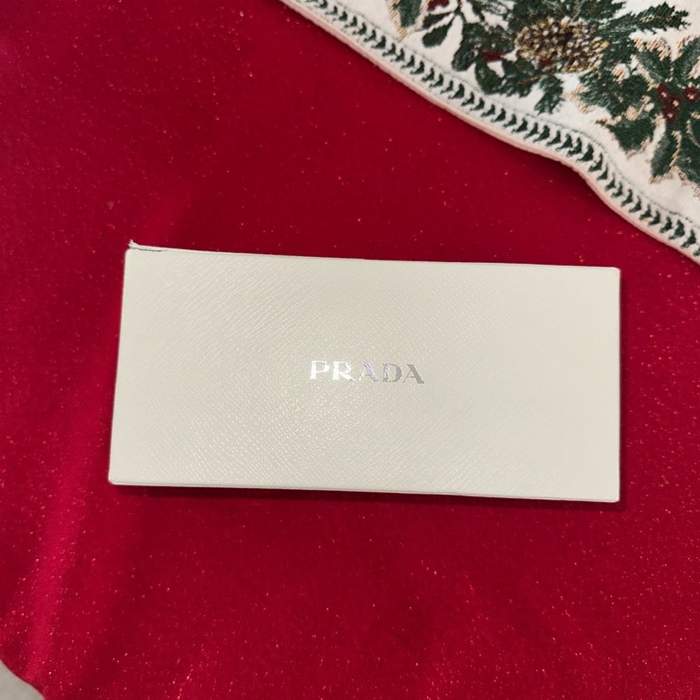 Prada sunglasses - Picture 10 of 10